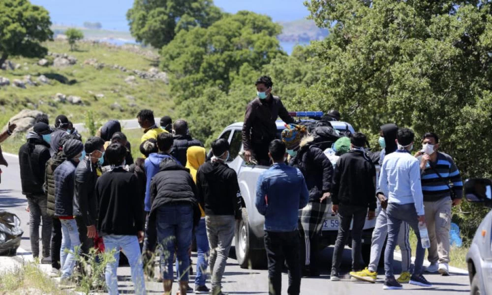 Οι κάτοικοι της Μόριας στο έλεος των μεταναστών